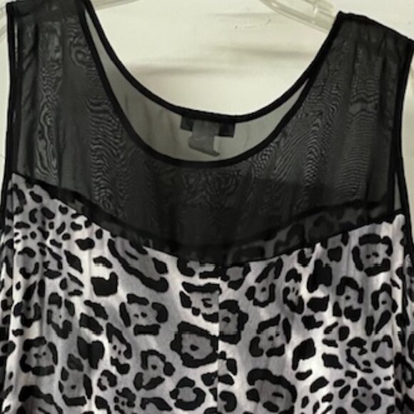 DoubleTake Womens Sleeveless Camisole Top, Sheer shoulders, Animal Print Size 1X - Picture 8 of 8
